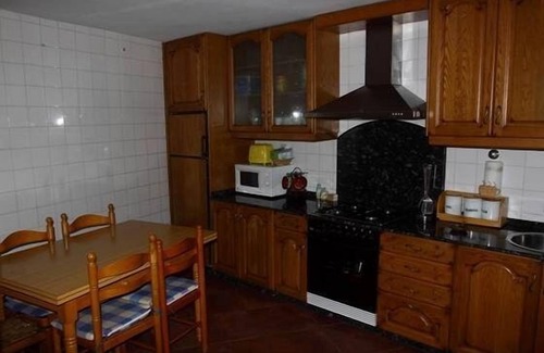 Xedre Cottage | Comfortable Casa Bartolín for Families with Pets Welcome