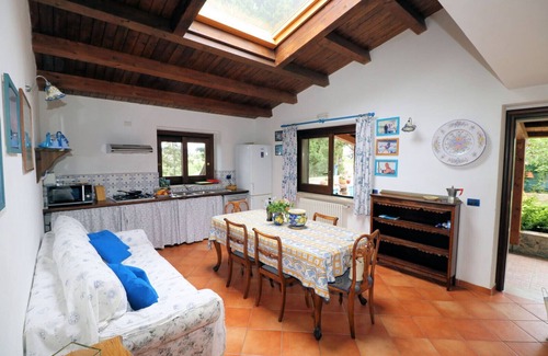 Ricadi House | Casa Basiluzzo: Ideal for Families with Pool & Beach Access