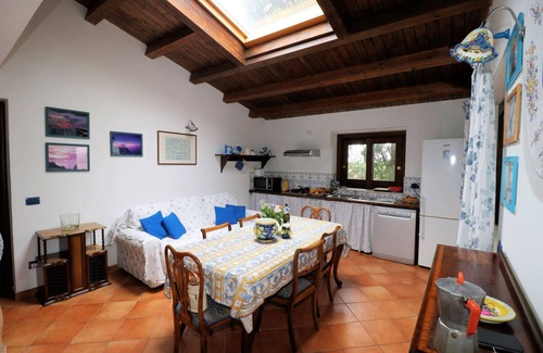 Ricadi House | Casa Basiluzzo: Ideal for Families with Pool & Beach Access