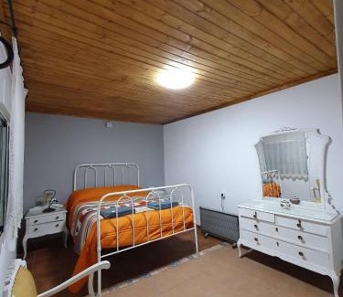 Rotgla i Corbera House | Pet-Friendly CASA BAUTISTA - ROTGLÀ with Top Amenities
