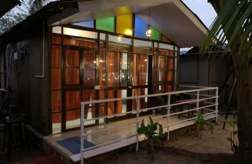 Patnem Resort | Pet-Friendly Casa Beach Hut Resort with Private Beach Access