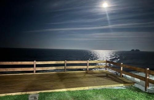 Barra Velha House | Oceanfront Casa BEIRA MAR: Family-Friendly Beach Retreat