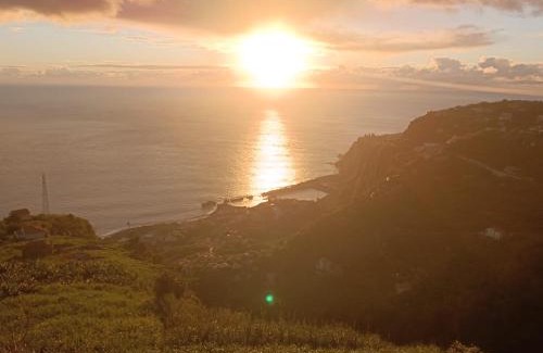 Tabua House | Explore Casa Bela Vista Studio 1 with Great Guest Ratings