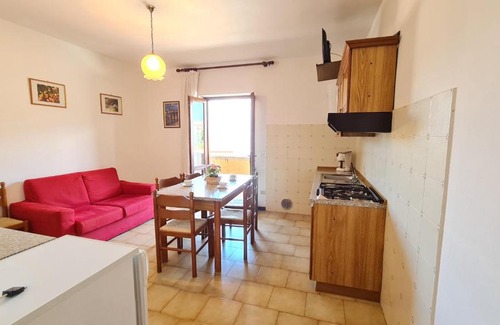 Pieve Apartment | Casa Bellicini: Balcony Lake View with Family-Friendly Perks