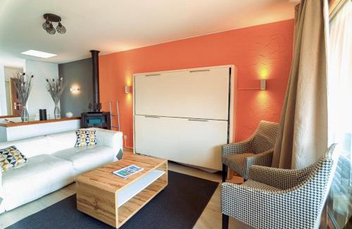 Rovio Apartment | Relaxing Oceanfront Escape at Casa Belvedere with Spa