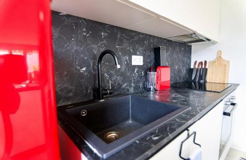 Rovio Apartment | Relaxing Oceanfront Escape at Casa Belvedere with Spa