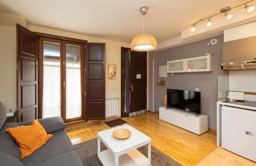 Zamora Apartment | Casa Benito: Family-Friendly Stay in Historic Center