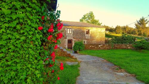 Manon House | Unforgettable Stay at Casa Berdeal: 10/10 Guest Rated