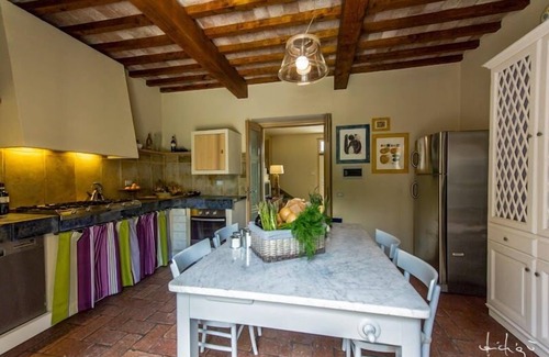 Spicchio-Sovigliana Villa | Experience Casa Betta: Ocean View Retreat in Vinci, Tuscany