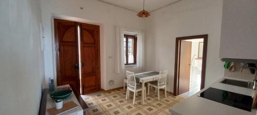 Pizzo Apartment | Family-Friendly Casa Bettina with Exceptional 9/10 Rating