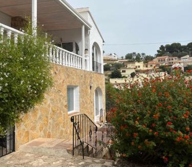 La Canuta Apartment | Exquisite Casa Biamar: Oceanfront Haven with Pool