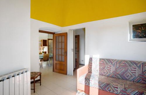 San Lorenzo al Mare Apartment | Casa bici sole e mare