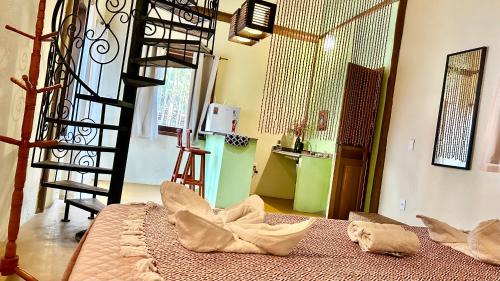 Porto Seguro Cabin | Eco-Friendly Glamping at Gaia - Perfect for Families & Pets