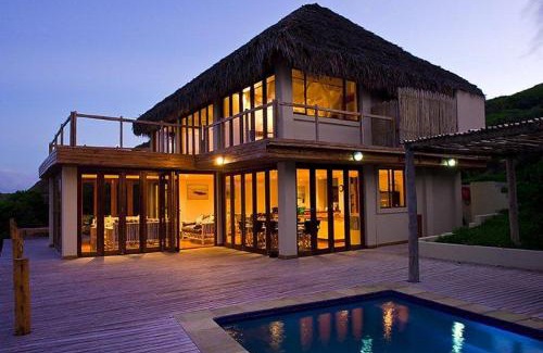 Inhambane House | Relax at Casa Bitonga with Oceanfront Pool Views