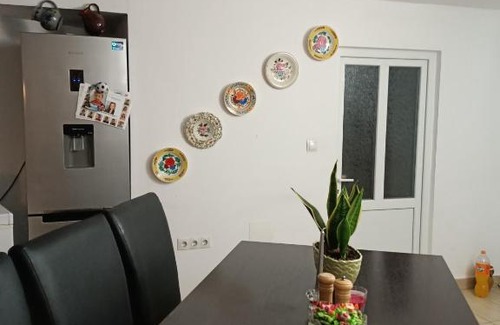 Viseu de Mijloc House | Budget-Friendly Retreat at Casa Bizau Awaits You