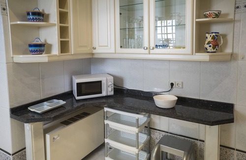 Cala Apartment | Beachfront Casa Blanca 4: Guest Rated 9.8 with Ocean Views