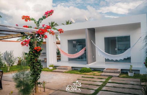 Galinhos Apartment | Elegant Casa Blanca: Ocean View with Pool Access