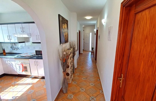 Tarajalejo House | Casa Blanca: Ocean View Escape with Pool & Spa Amenities