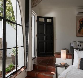 Montecito Apartment | Discover Casa Blanca Suite B2: Private & Family-Friendly Getaway