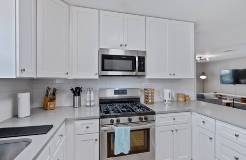 Georgetown House | Casa Blanca: Guest Rated 10/10 with Spa & Breakfast