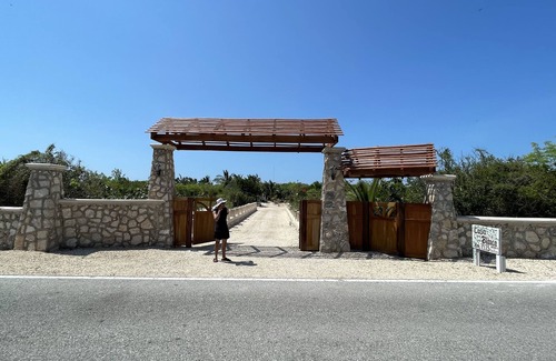 Merida Municipality Cabin | Casa Blanca where you can reconnect with nature & enjoy tranquility by the sea.