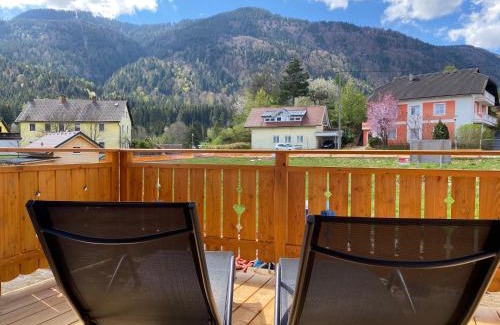 Arnoldstein House | Discover Casa Blu Kärnten: Spa Retreat with Hot Tub Access