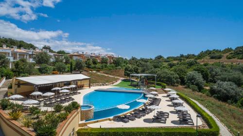 Portimao Apartment | Family-Friendly Casa Boa Ideia: 4-Star Comfort Awaits