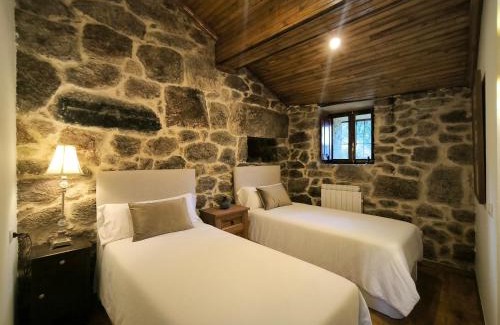 Pereiro de Aguiar House | Pet-Friendly Casa Bodega Sacra: 4-Star Guest Favorite