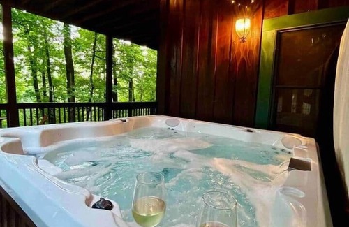 Walnut Mountain House | Escape to Casa Bohemia: Pool, Spa & Breathtaking Views
