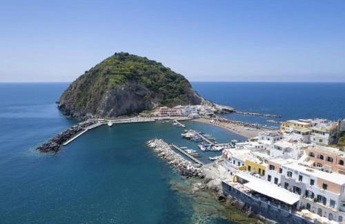 Sant'Angelo House | Discover Casa Borgo Sant'Angelo: 4-Star Oceanfront Oasis
