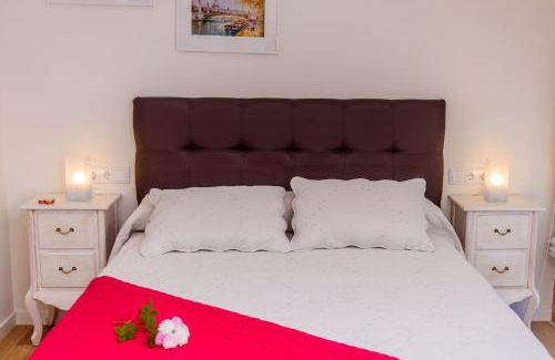 Boiro House | Oceanfront Casa Brétema: Top-Rated Family Getaway