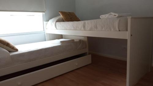 Puerto Piramides House | Top-Rated Casa Brava: Family-Friendly Retreat Awaits