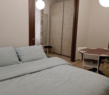 Cosenza House | Guest Rated 9.4: Casa Brenta with Hot Tub & Breakfast