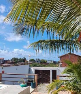 Abrantes House | Relax at Casa Brisa de Verão with Ocean Views & Pool