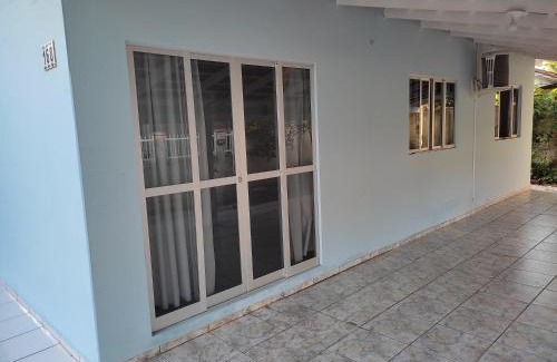Itapoa House | Cozy Casa Brisa do Mar Itapoá - Steps from the Beach