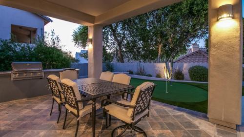 Paradise Valley Village House | Casa Buena - Relaxing Retreat with Pool and Scenic Views
