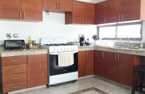 Xcumpich House | CASA BUGAMBILIAS: Ideal 12-Bedroom Retreat in Mérida