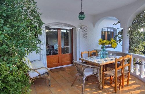 Les Tres Cales Villa | Casa Buganvilla: Pet-Friendly Oceanfront Haven, Rated 9.8