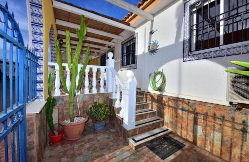 Mazarron House | Discover Casa Butcher: Family and Pet-Friendly Retreat