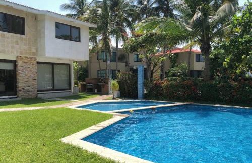 Boca del Rio House | Prime Location Casa with Pool, Pet-Friendly in Boca del Río