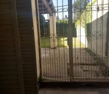 Pergamino House | Family-Friendly Casa with Garage and Patio - Rated 9/10