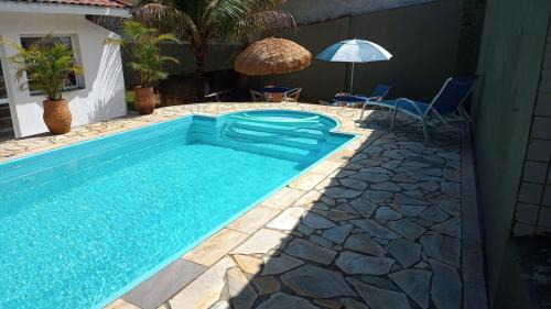 Caraguatatuba House | Relaxing Casa with Pool in Private Community