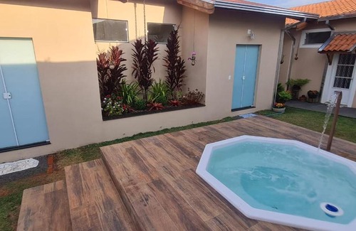 Brotas House | Cozy Casa with Private Rooms and Oceanfront Amenities