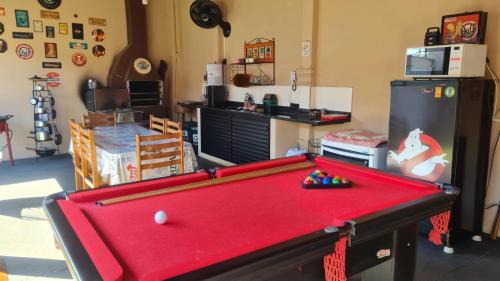 Brotas House | Cozy Casa with Private Rooms and Oceanfront Amenities