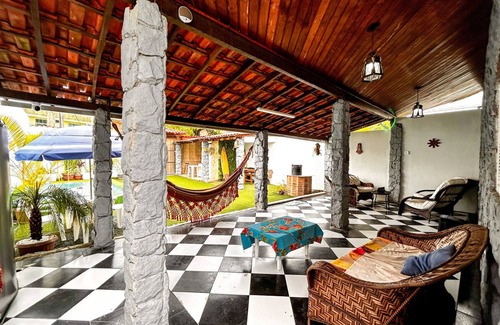 Barra de Guaratiba House | Relaxing Stay at Casa with Pool and BBQ in Barra de Guaratiba