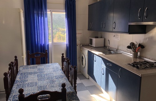Benamahoma Cottage | Cozy Casa Cañada: Perfect for Families and Pets