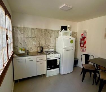 Macrozona Bahia Redonda y Primeros Faldeos Apartment | Eco-Friendly Casa Cabaña with Hot Tub & Fireplace