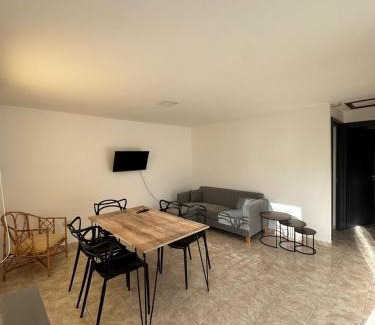 Macrozona Bahia Redonda y Primeros Faldeos House | Discover Casa Cabaña Ice City 3: Accessible Comfort Awaits