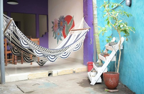 Leon House | Discover Casa Caballito: Family-Friendly Retreat with Spa