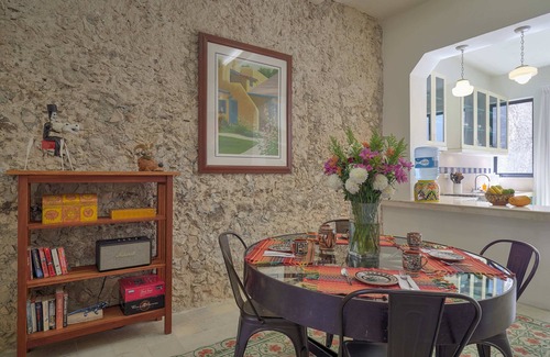 Barrio de Santiago House | Experience Casa Caballo: Art Deco Bliss by Santiago Park